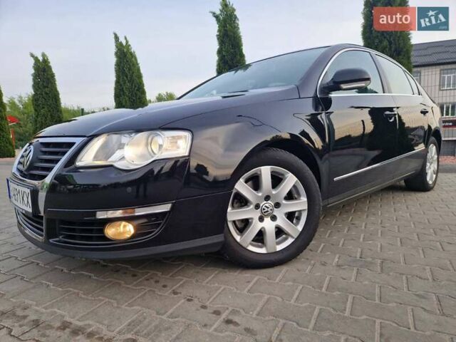 Черный Фольксваген Пассат, объемом двигателя 1.6 л и пробегом 198 тыс. км за 8499 $, фото 1 на Automoto.ua