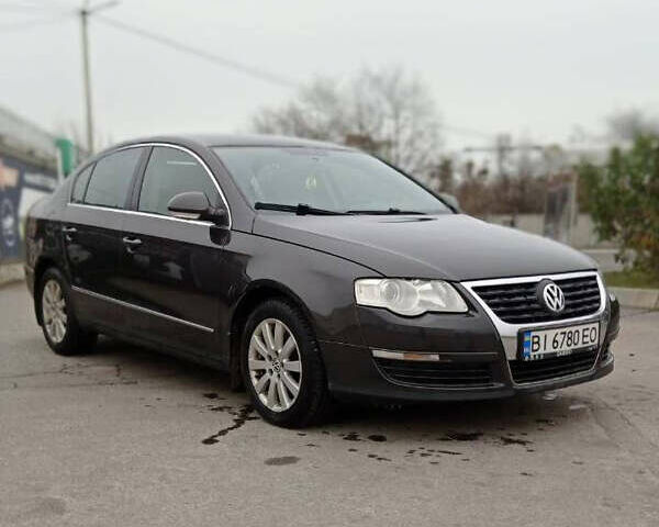 Чорний Фольксваген Пассат, об'ємом двигуна 1.8 л та пробігом 308 тис. км за 8000 $, фото 1 на Automoto.ua