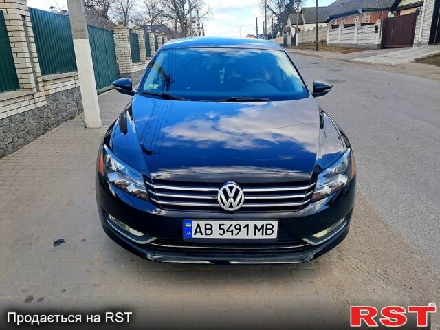 Черный Фольксваген Пассат, объемом двигателя 2.5 л и пробегом 280 тыс. км за 9500 $, фото 1 на Automoto.ua