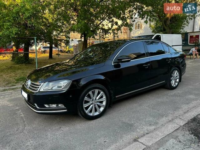 Чорний Фольксваген Пассат, об'ємом двигуна 1.8 л та пробігом 330 тис. км за 8800 $, фото 1 на Automoto.ua