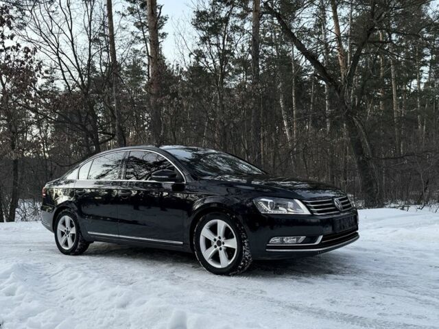 Черный Фольксваген Пассат, объемом двигателя 2 л и пробегом 150 тыс. км за 8000 $, фото 1 на Automoto.ua