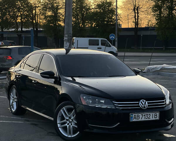 Черный Фольксваген Пассат, объемом двигателя 2.5 л и пробегом 245 тыс. км за 10499 $, фото 1 на Automoto.ua