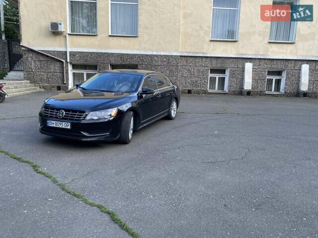 Черный Фольксваген Пассат, объемом двигателя 2.5 л и пробегом 314 тыс. км за 10000 $, фото 1 на Automoto.ua