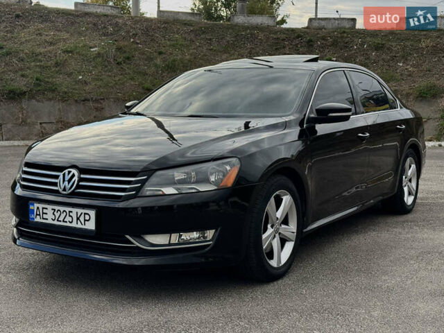 Черный Фольксваген Пассат, объемом двигателя 2.5 л и пробегом 174 тыс. км за 10500 $, фото 1 на Automoto.ua