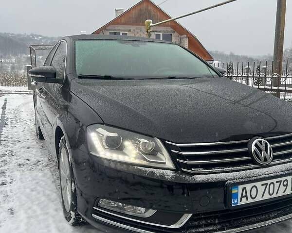 Черный Фольксваген Пассат, объемом двигателя 1.97 л и пробегом 225 тыс. км за 13500 $, фото 1 на Automoto.ua
