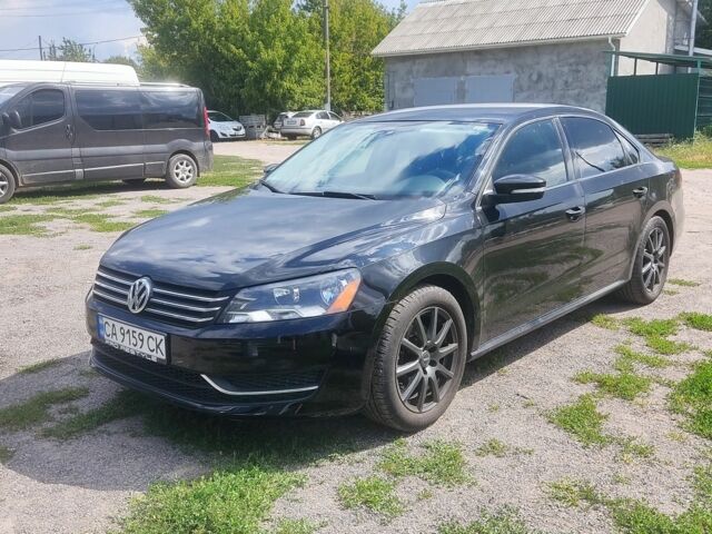 Черный Фольксваген Пассат, объемом двигателя 2.5 л и пробегом 215 тыс. км за 10200 $, фото 1 на Automoto.ua