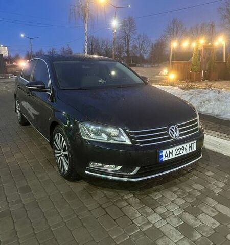 Черный Фольксваген Пассат, объемом двигателя 1.97 л и пробегом 307 тыс. км за 11000 $, фото 1 на Automoto.ua