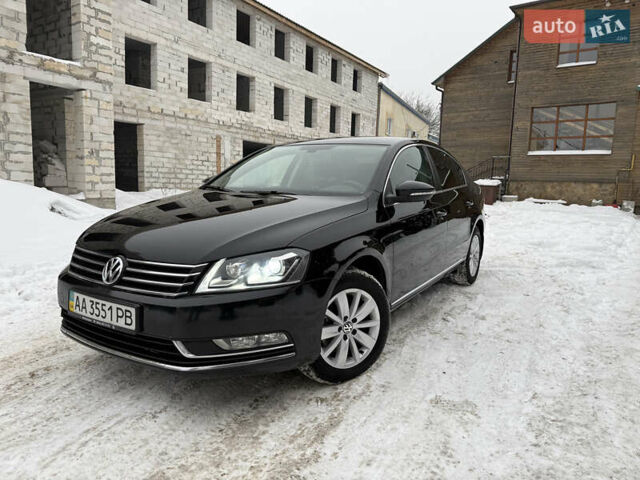 Черный Фольксваген Пассат, объемом двигателя 1.8 л и пробегом 217 тыс. км за 10200 $, фото 1 на Automoto.ua
