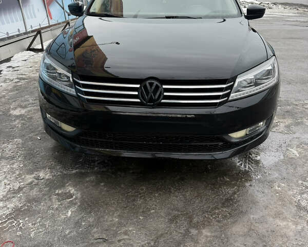 Черный Фольксваген Пассат, объемом двигателя 2.5 л и пробегом 253 тыс. км за 10800 $, фото 1 на Automoto.ua
