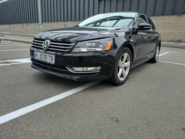 Черный Фольксваген Пассат, объемом двигателя 2.5 л и пробегом 219 тыс. км за 9500 $, фото 1 на Automoto.ua