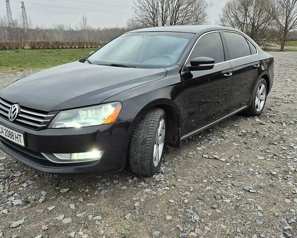 Черный Фольксваген Пассат, объемом двигателя 2.48 л и пробегом 250 тыс. км за 10500 $, фото 1 на Automoto.ua