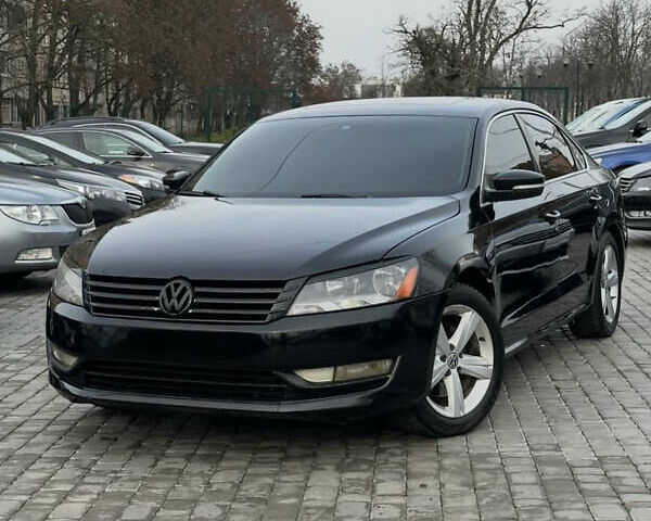 Черный Фольксваген Пассат, объемом двигателя 2.5 л и пробегом 218 тыс. км за 10000 $, фото 1 на Automoto.ua