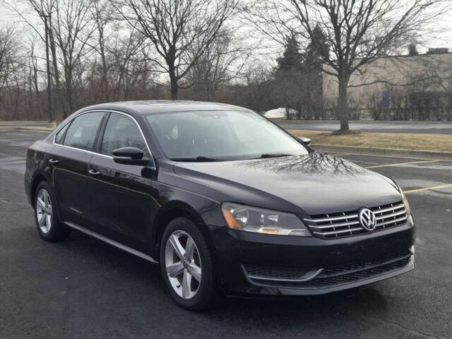 Чорний Фольксваген Пассат, об'ємом двигуна 2 л та пробігом 85 тис. км за 2500 $, фото 1 на Automoto.ua