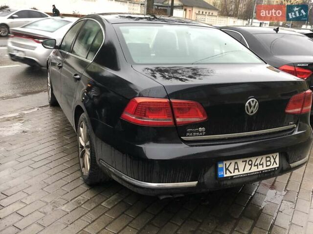 Черный Фольксваген Пассат, объемом двигателя 1.8 л и пробегом 164 тыс. км за 12500 $, фото 1 на Automoto.ua