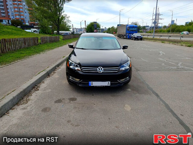 Чорний Фольксваген Пассат, об'ємом двигуна 2.5 л та пробігом 180 тис. км за 7999 $, фото 1 на Automoto.ua