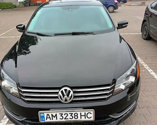 Черный Фольксваген Пассат, объемом двигателя 2.5 л и пробегом 130 тыс. км за 13000 $, фото 1 на Automoto.ua