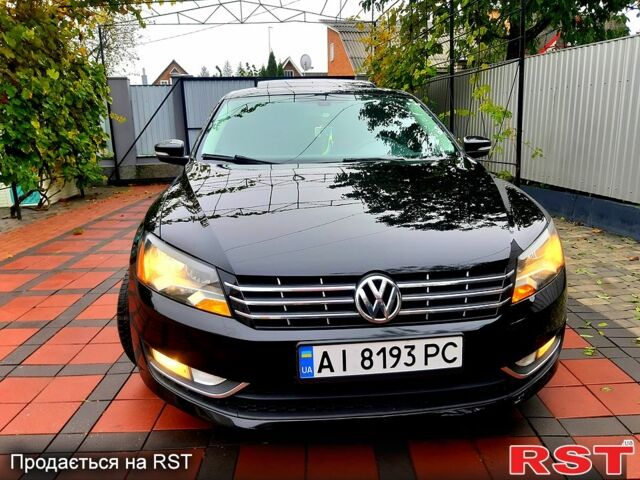 Черный Фольксваген Пассат, объемом двигателя 2.5 л и пробегом 218 тыс. км за 11999 $, фото 1 на Automoto.ua