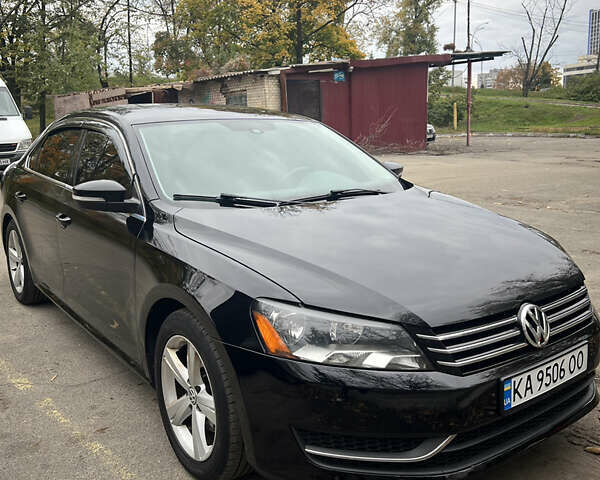 Чорний Фольксваген Пассат, об'ємом двигуна 2.48 л та пробігом 191 тис. км за 12100 $, фото 1 на Automoto.ua