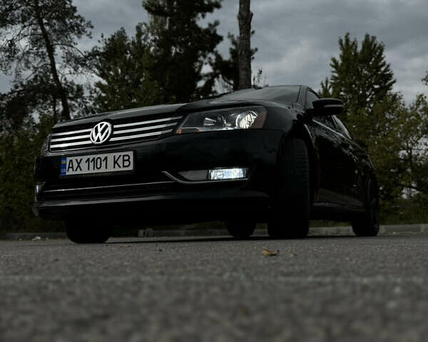 Черный Фольксваген Пассат, объемом двигателя 1.8 л и пробегом 143 тыс. км за 10800 $, фото 1 на Automoto.ua