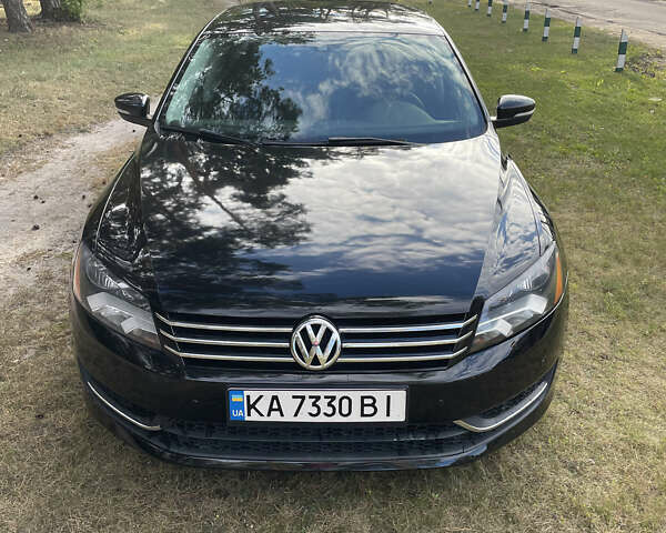 Черный Фольксваген Пассат, объемом двигателя 1.8 л и пробегом 105 тыс. км за 11500 $, фото 1 на Automoto.ua