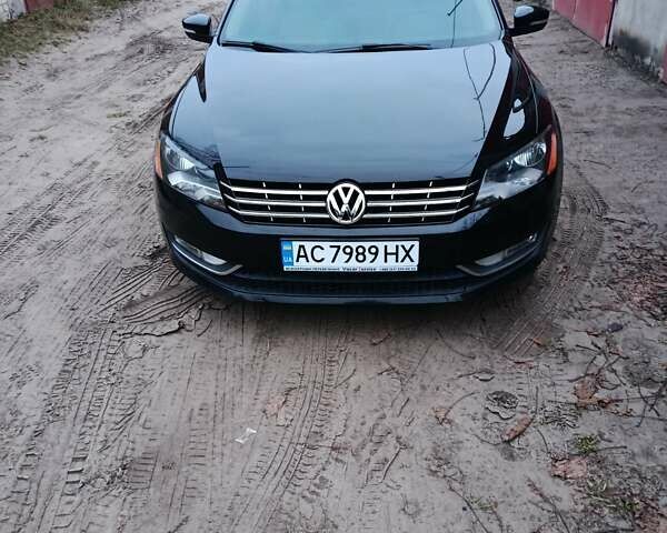 Черный Фольксваген Пассат, объемом двигателя 2 л и пробегом 233 тыс. км за 12000 $, фото 1 на Automoto.ua