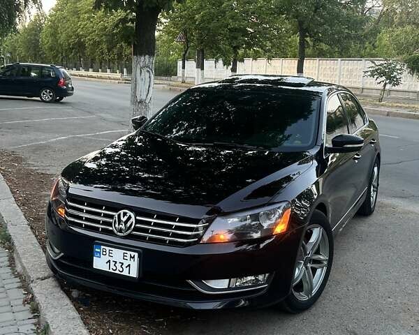 Черный Фольксваген Пассат, объемом двигателя 1.8 л и пробегом 293 тыс. км за 12500 $, фото 1 на Automoto.ua