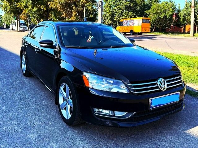 Черный Фольксваген Пассат, объемом двигателя 1.8 л и пробегом 179 тыс. км за 10500 $, фото 1 на Automoto.ua