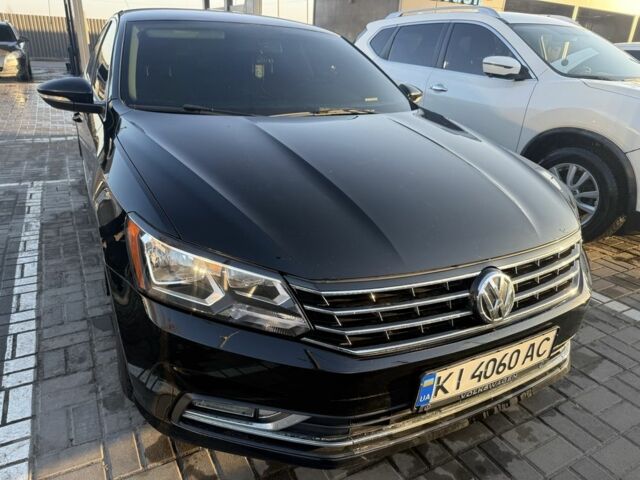 Черный Фольксваген Пассат, объемом двигателя 1.8 л и пробегом 224 тыс. км за 10199 $, фото 1 на Automoto.ua