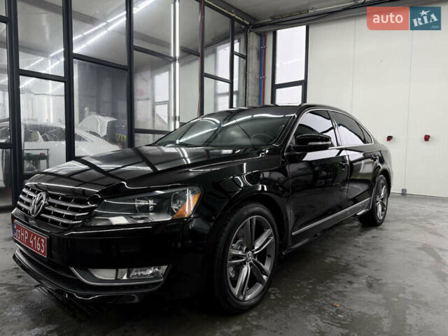 Чорний Фольксваген Пассат, об'ємом двигуна 2 л та пробігом 300 тис. км за 12999 $, фото 1 на Automoto.ua