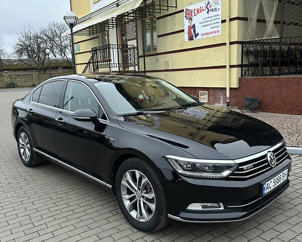 Черный Фольксваген Пассат, объемом двигателя 2 л и пробегом 270 тыс. км за 16800 $, фото 1 на Automoto.ua