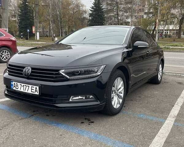 Черный Фольксваген Пассат, объемом двигателя 1.97 л и пробегом 310 тыс. км за 16300 $, фото 1 на Automoto.ua