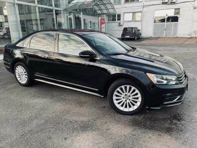 Черный Фольксваген Пассат, объемом двигателя 1.8 л и пробегом 250 тыс. км за 9000 $, фото 1 на Automoto.ua