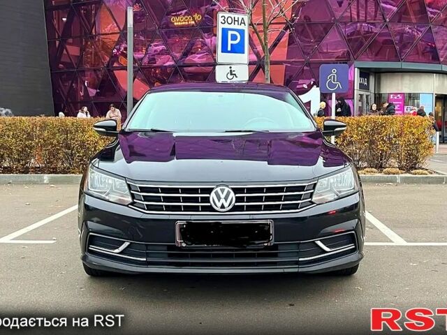 Черный Фольксваген Пассат, объемом двигателя 1.8 л и пробегом 227 тыс. км за 11500 $, фото 1 на Automoto.ua