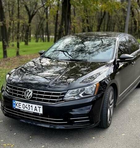 Чорний Фольксваген Пассат, об'ємом двигуна 1.8 л та пробігом 121 тис. км за 15500 $, фото 1 на Automoto.ua