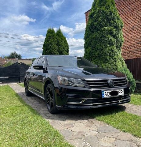 Черный Фольксваген Пассат, объемом двигателя 1.8 л и пробегом 400 тыс. км за 9966 $, фото 1 на Automoto.ua