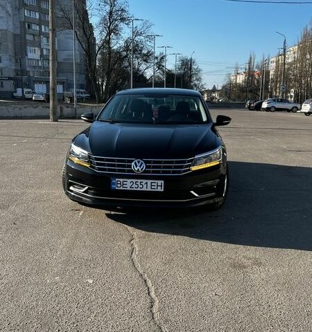 Черный Фольксваген Пассат, объемом двигателя 1.8 л и пробегом 117 тыс. км за 12900 $, фото 1 на Automoto.ua