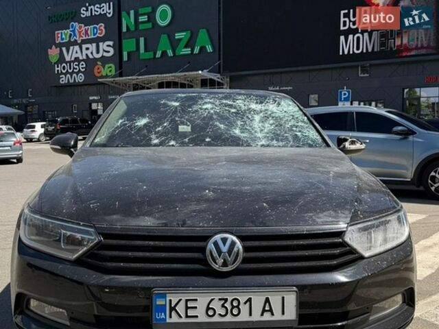 Черный Фольксваген Пассат, объемом двигателя 2 л и пробегом 163 тыс. км за 7500 $, фото 1 на Automoto.ua
