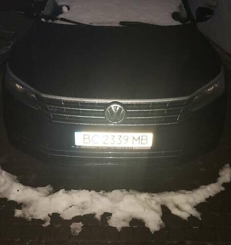 Черный Фольксваген Пассат, объемом двигателя 1.8 л и пробегом 89 тыс. км за 16200 $, фото 1 на Automoto.ua
