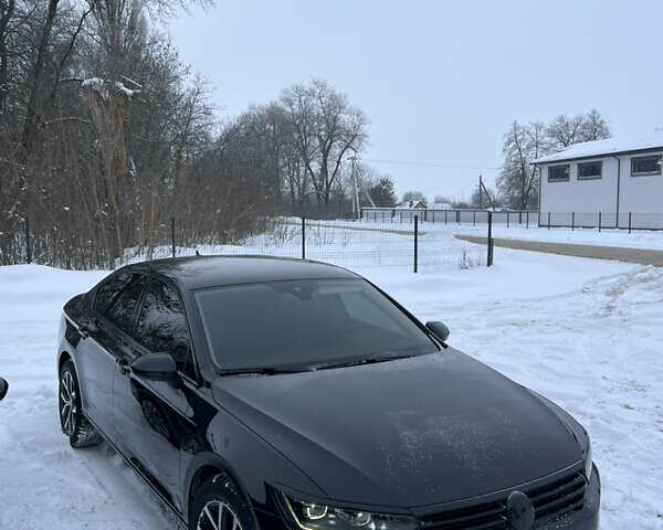 Черный Фольксваген Пассат, объемом двигателя 2 л и пробегом 210 тыс. км за 18500 $, фото 1 на Automoto.ua