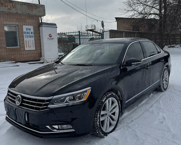 Чорний Фольксваген Пассат, об'ємом двигуна 2 л та пробігом 144 тис. км за 15300 $, фото 1 на Automoto.ua