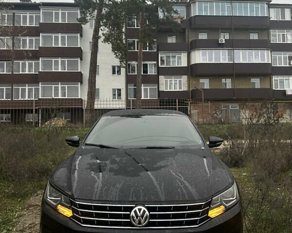 Черный Фольксваген Пассат, объемом двигателя 1.98 л и пробегом 158 тыс. км за 15000 $, фото 1 на Automoto.ua