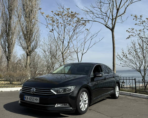 Черный Фольксваген Пассат, объемом двигателя 1.6 л и пробегом 180 тыс. км за 14700 $, фото 1 на Automoto.ua