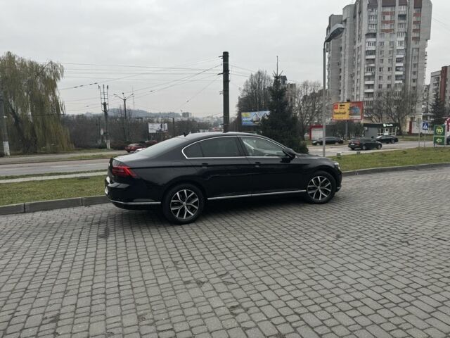 Черный Фольксваген Пассат, объемом двигателя 2 л и пробегом 292 тыс. км за 16900 $, фото 1 на Automoto.ua