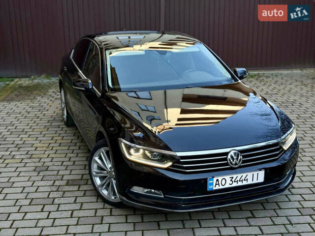 Черный Фольксваген Пассат, объемом двигателя 2 л и пробегом 249 тыс. км за 17900 $, фото 1 на Automoto.ua