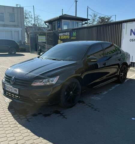 Черный Фольксваген Пассат, объемом двигателя 1.8 л и пробегом 128 тыс. км за 14000 $, фото 1 на Automoto.ua