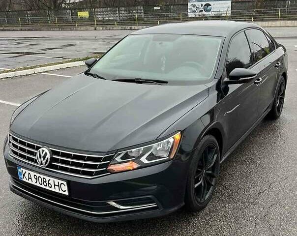 Черный Фольксваген Пассат, объемом двигателя 1.98 л и пробегом 184 тыс. км за 13500 $, фото 1 на Automoto.ua