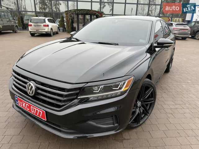 Чорний Фольксваген Пассат, об'ємом двигуна 2 л та пробігом 153 тис. км за 15899 $, фото 1 на Automoto.ua