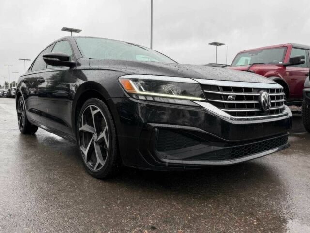 Черный Фольксваген Пассат, объемом двигателя 2 л и пробегом 22 тыс. км за 14200 $, фото 1 на Automoto.ua