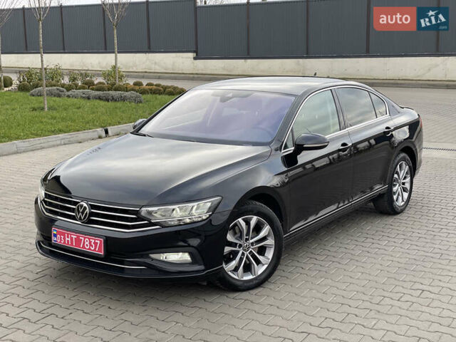 Чорний Фольксваген Пассат, об'ємом двигуна 2 л та пробігом 193 тис. км за 23500 $, фото 1 на Automoto.ua