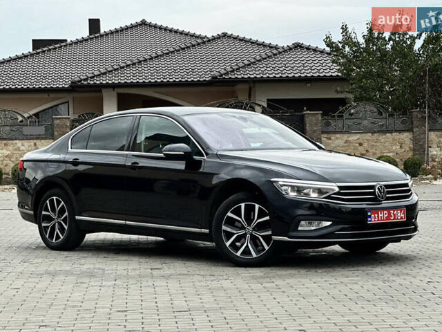 Черный Фольксваген Пассат, объемом двигателя 2 л и пробегом 199 тыс. км за 23990 $, фото 1 на Automoto.ua